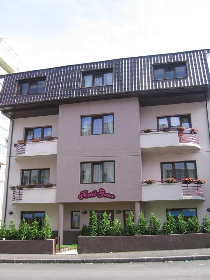 Hotel Gema Braşov Exteriör bild
