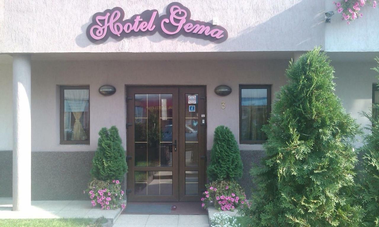 Hotel Gema Braşov Exteriör bild